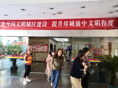 疏散演练_副本.jpg 疏散演练_副本.jpg