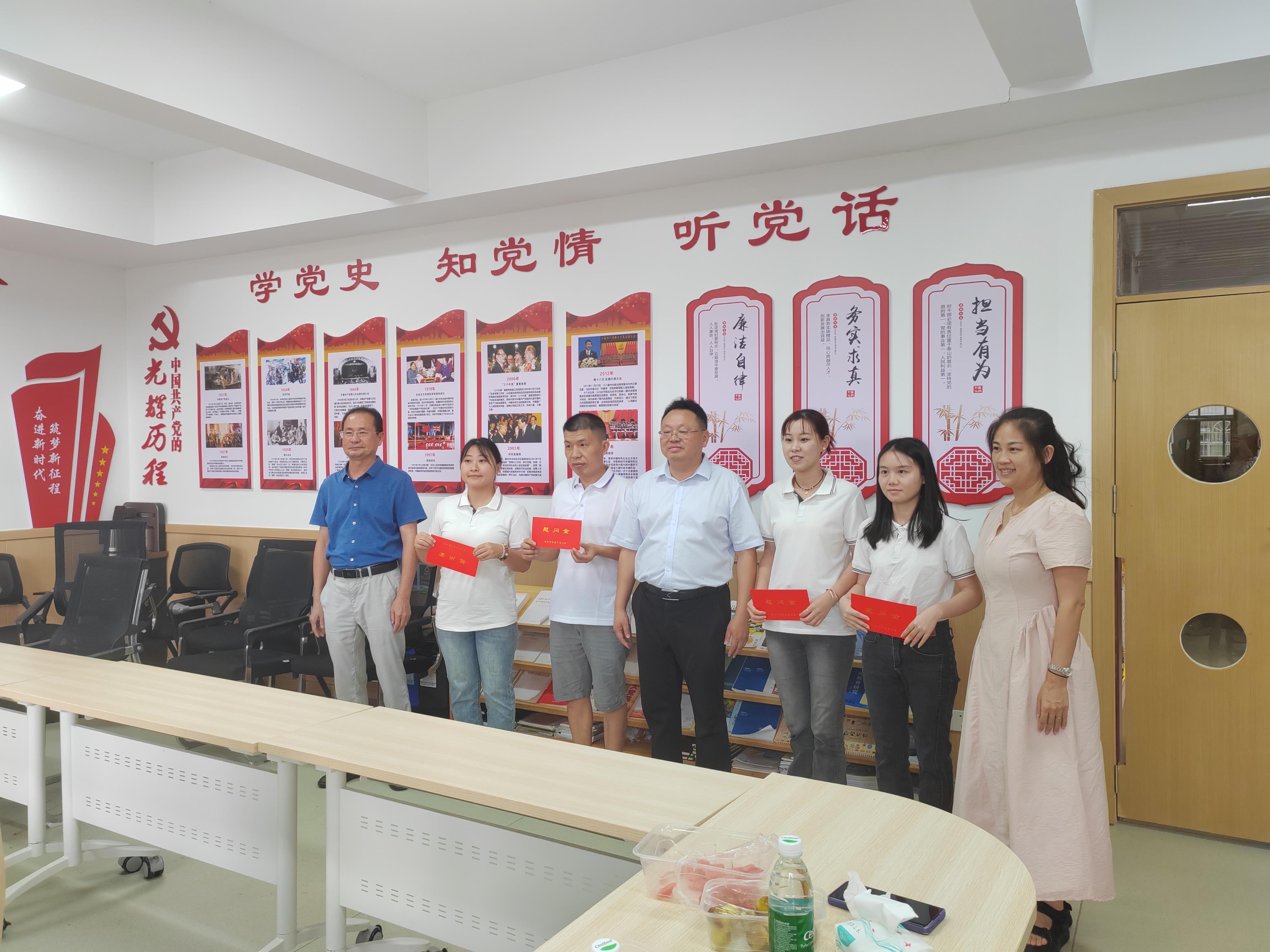 de976a923706da09d25a0c4180de283.jpg de976a923706da09d25a0c4180de283.jpg