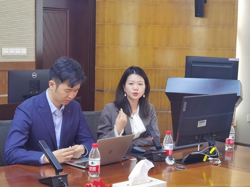 情系女职工 法在你身边2.jpg 情系女职工 法在你身边2.jpg