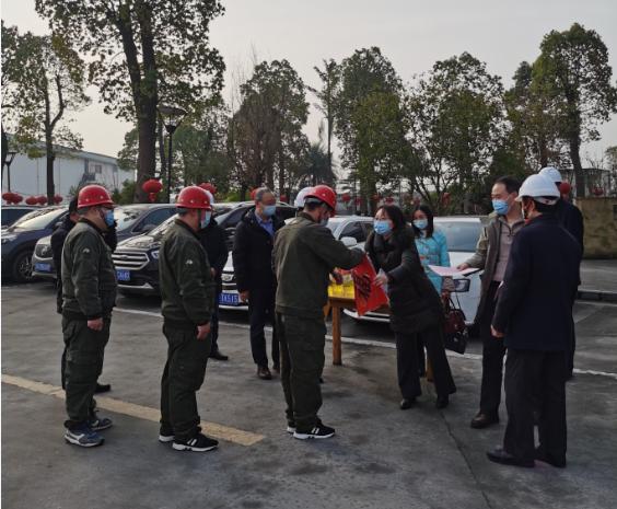 图片4.jpg 图片4.jpg