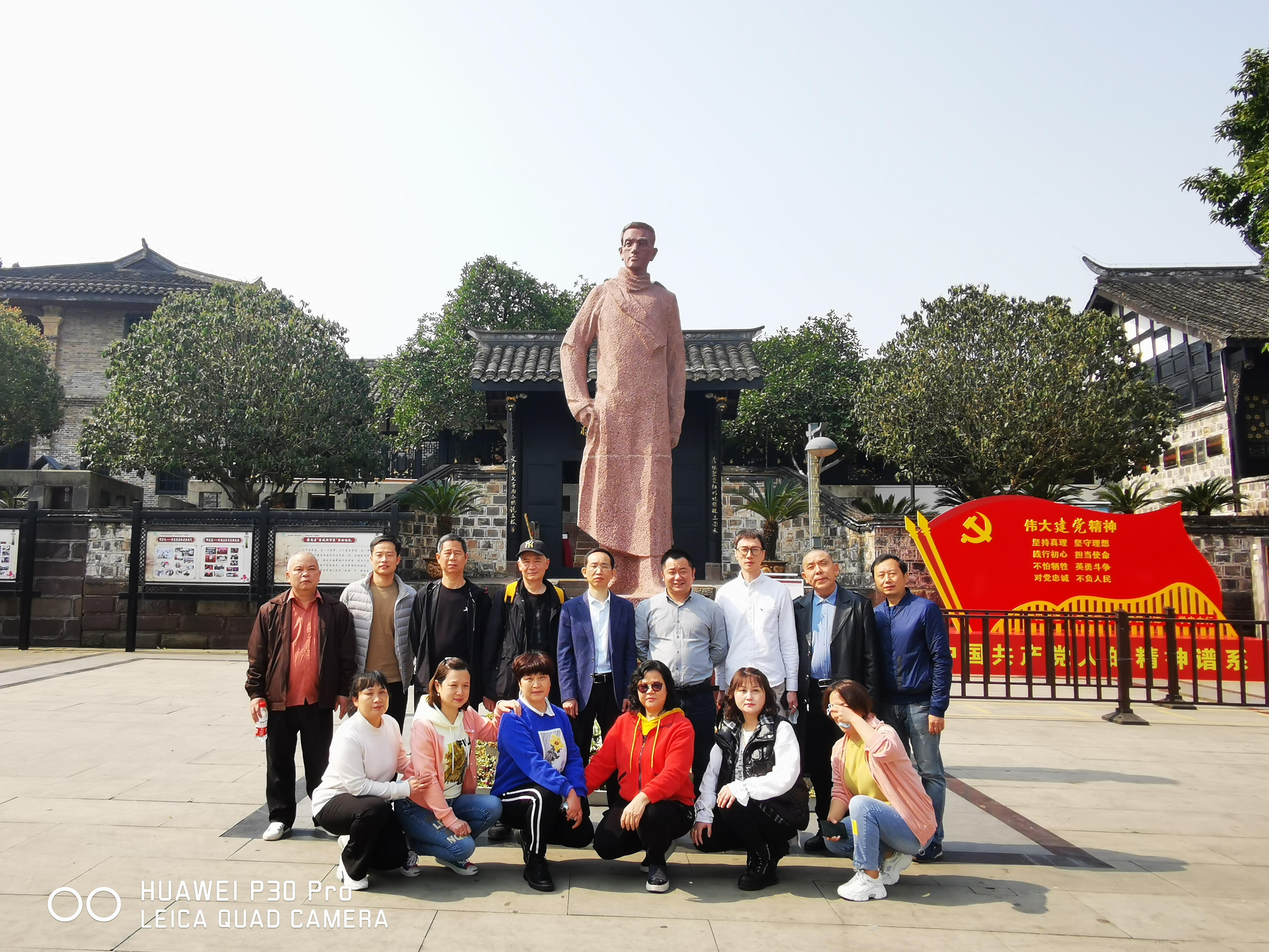 21ce07925d1aeb5a4f4624674c26e1d.jpg 21ce07925d1aeb5a4f4624674c26e1d.jpg