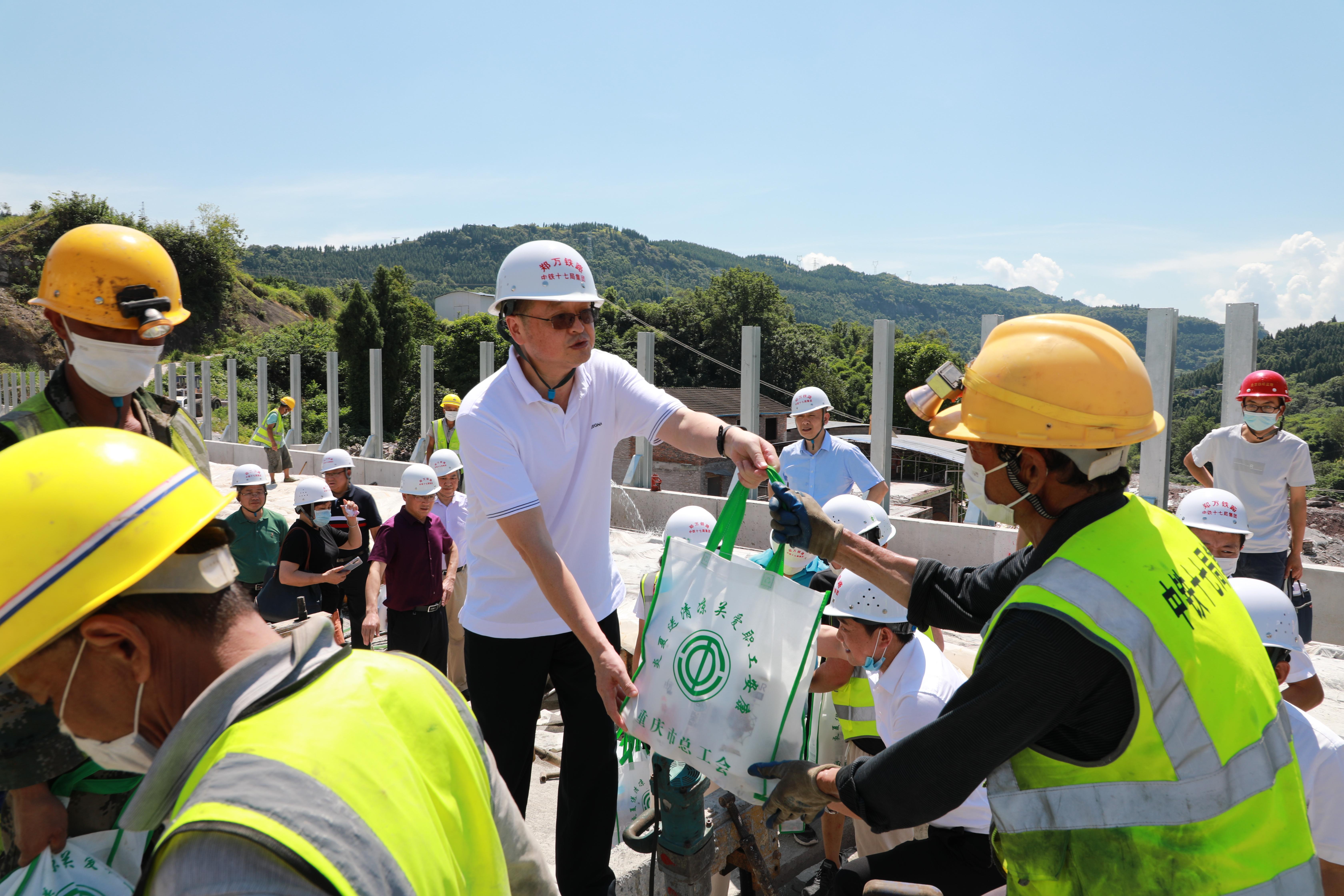 8438f75c2d39bb5920915f39c0205e4.jpg 8438f75c2d39bb5920915f39c0205e4.jpg