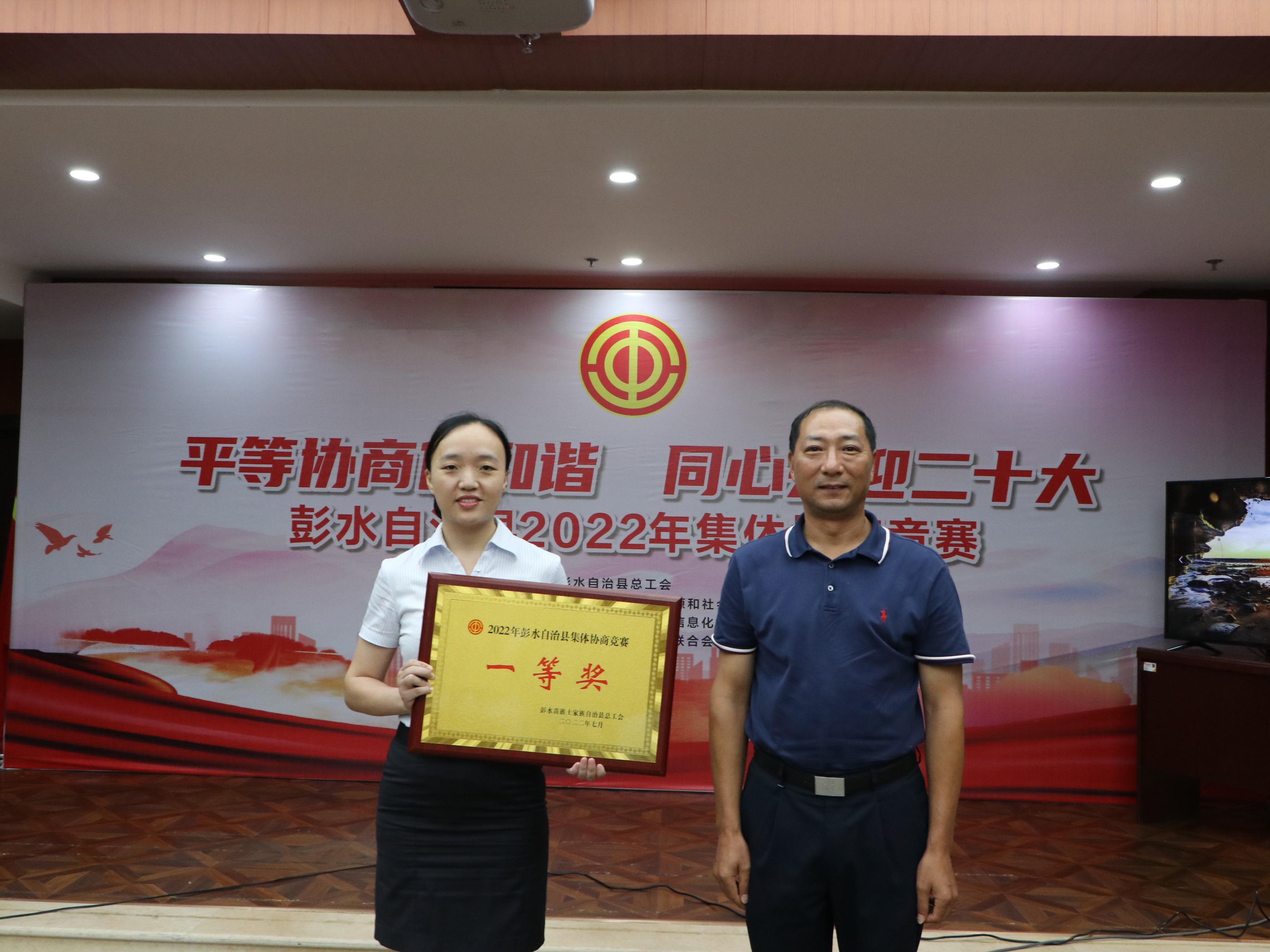 IMG_4571.JPG IMG_4571.JPG