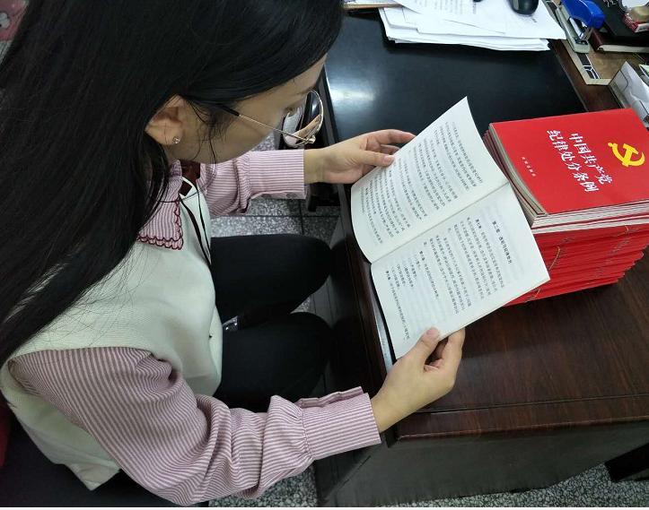 文化委 买书.png 文化委 买书.png