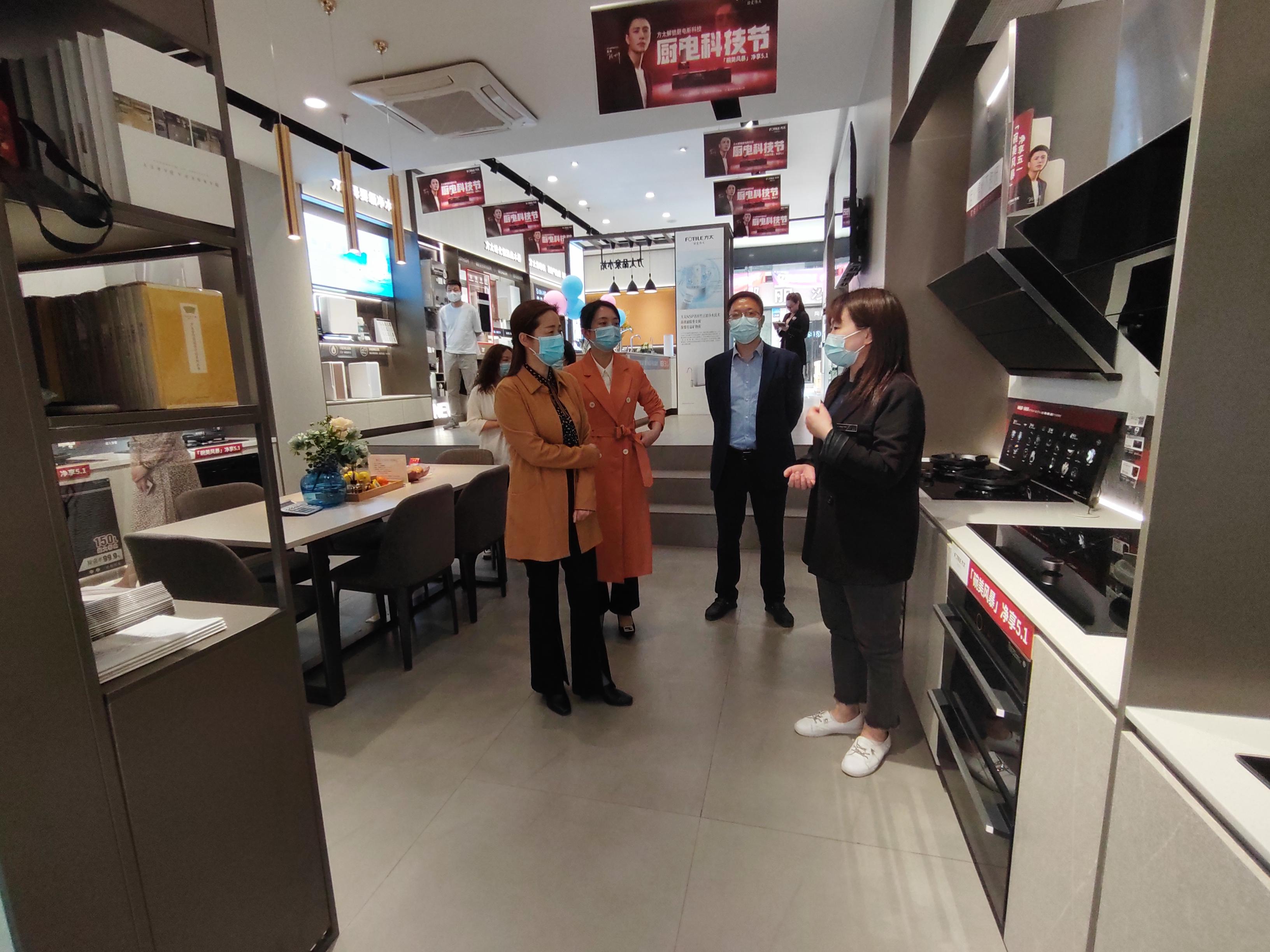 4bac75507351d9508a22971765f3e6f.jpg 4bac75507351d9508a22971765f3e6f.jpg