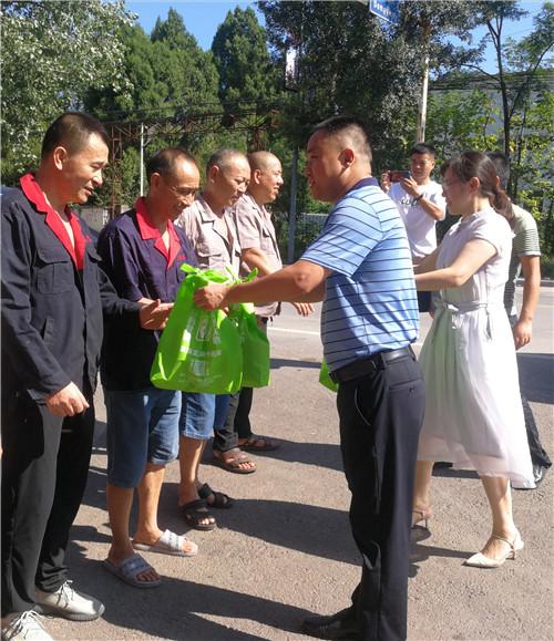 8b7ddddecaf9928e4473cdeff394666.jpg 8b7ddddecaf9928e4473cdeff394666.jpg