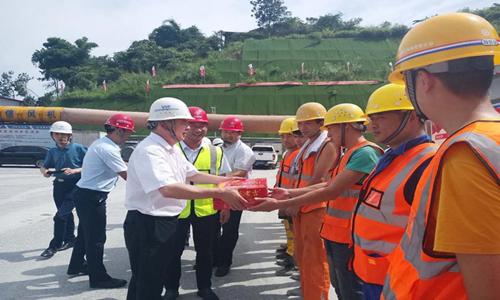 图片2.png 图片2.png