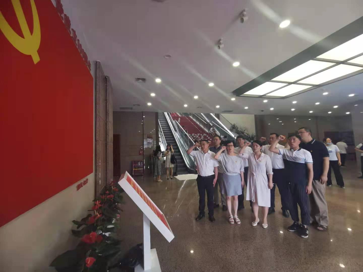 微信图片_20210617091550.jpg 微信图片_20210617091550.jpg