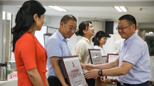 251796721_副本.jpg 251796721_副本.jpg