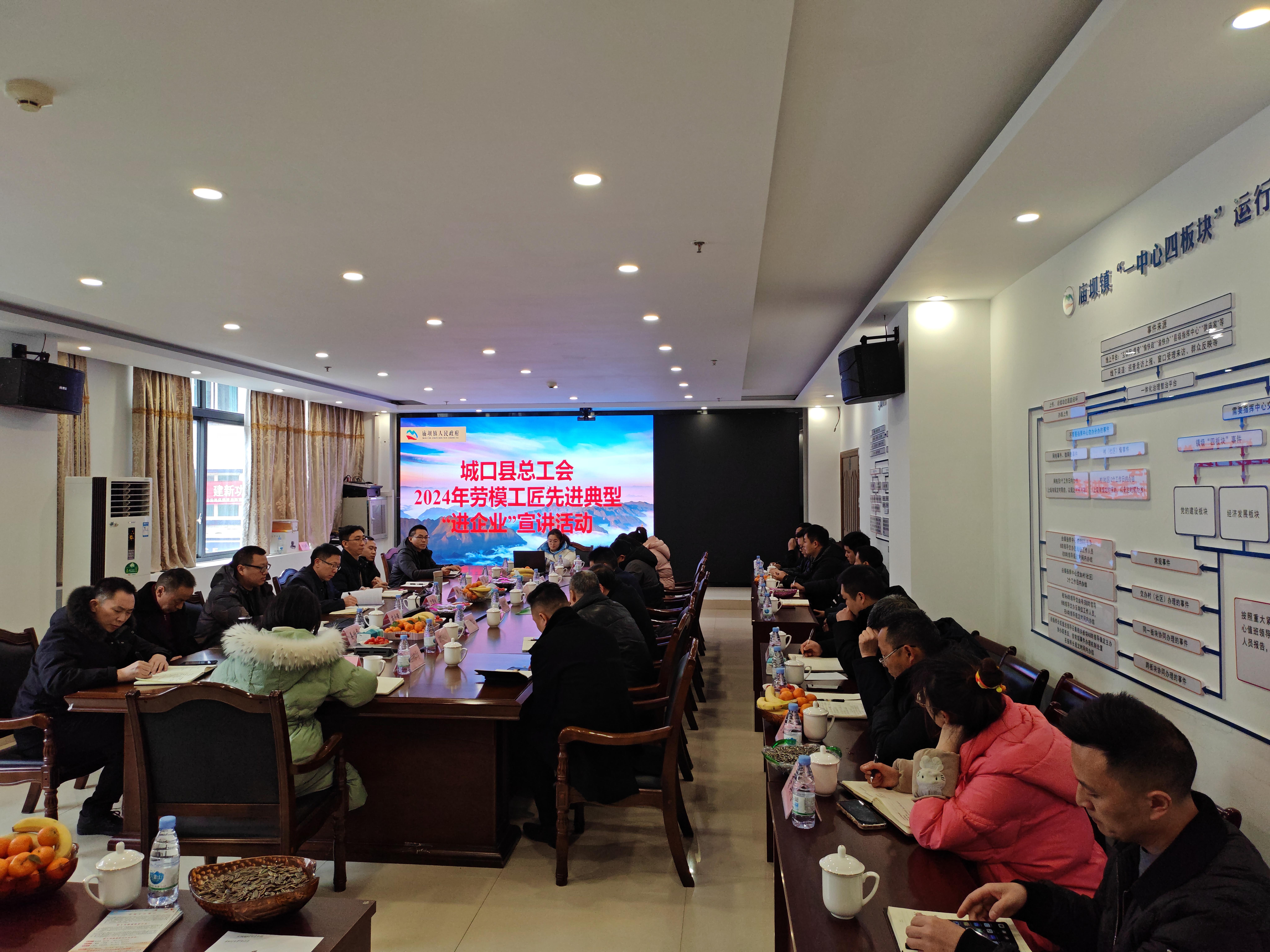 b1b4250c6e7213a24558d89e223b222.jpg b1b4250c6e7213a24558d89e223b222.jpg