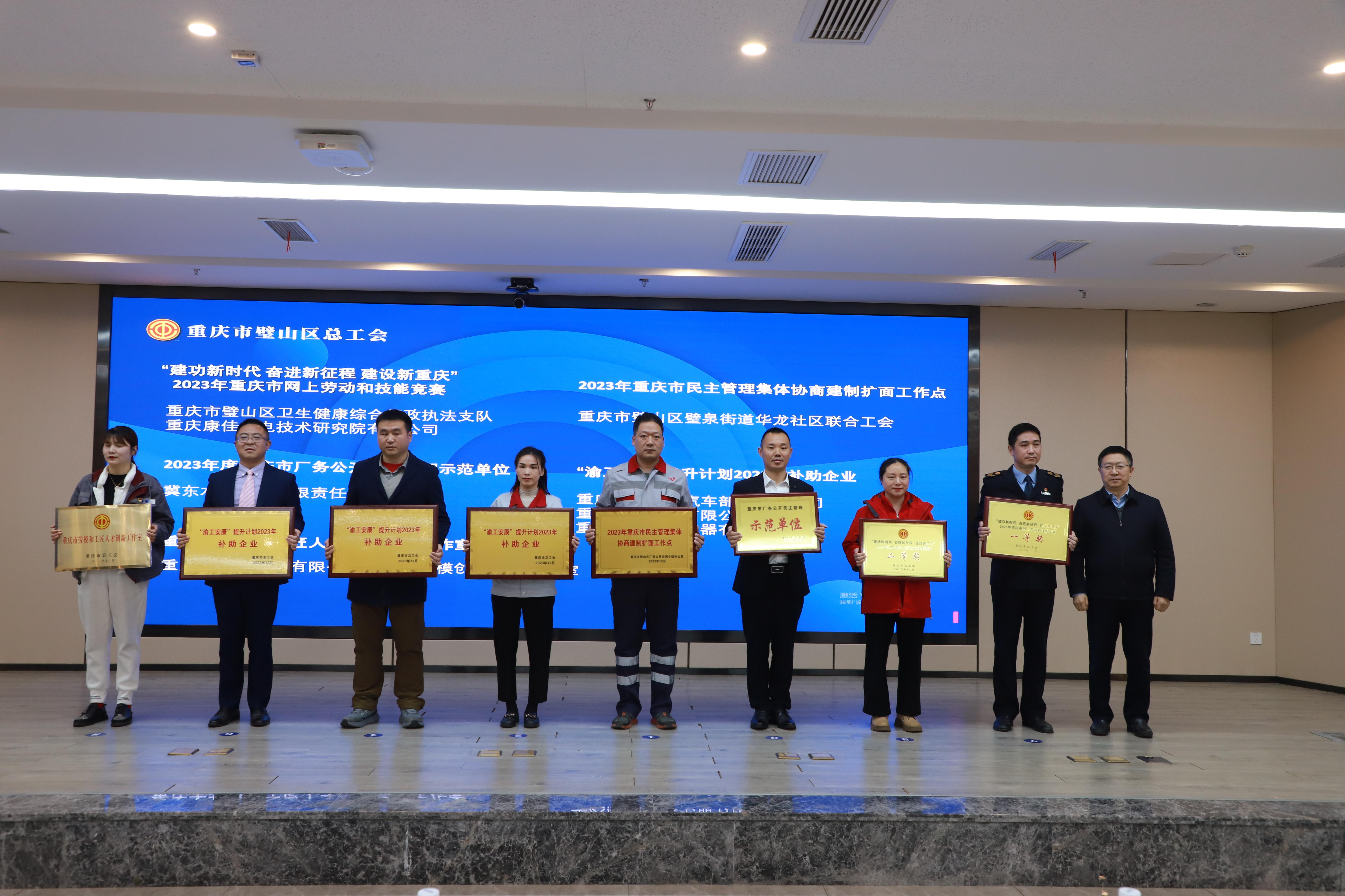 IMG_2308.JPG IMG_2308.JPG