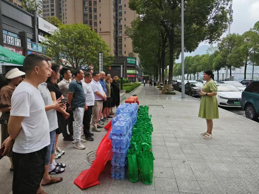 图片3.jpg 图片3.jpg