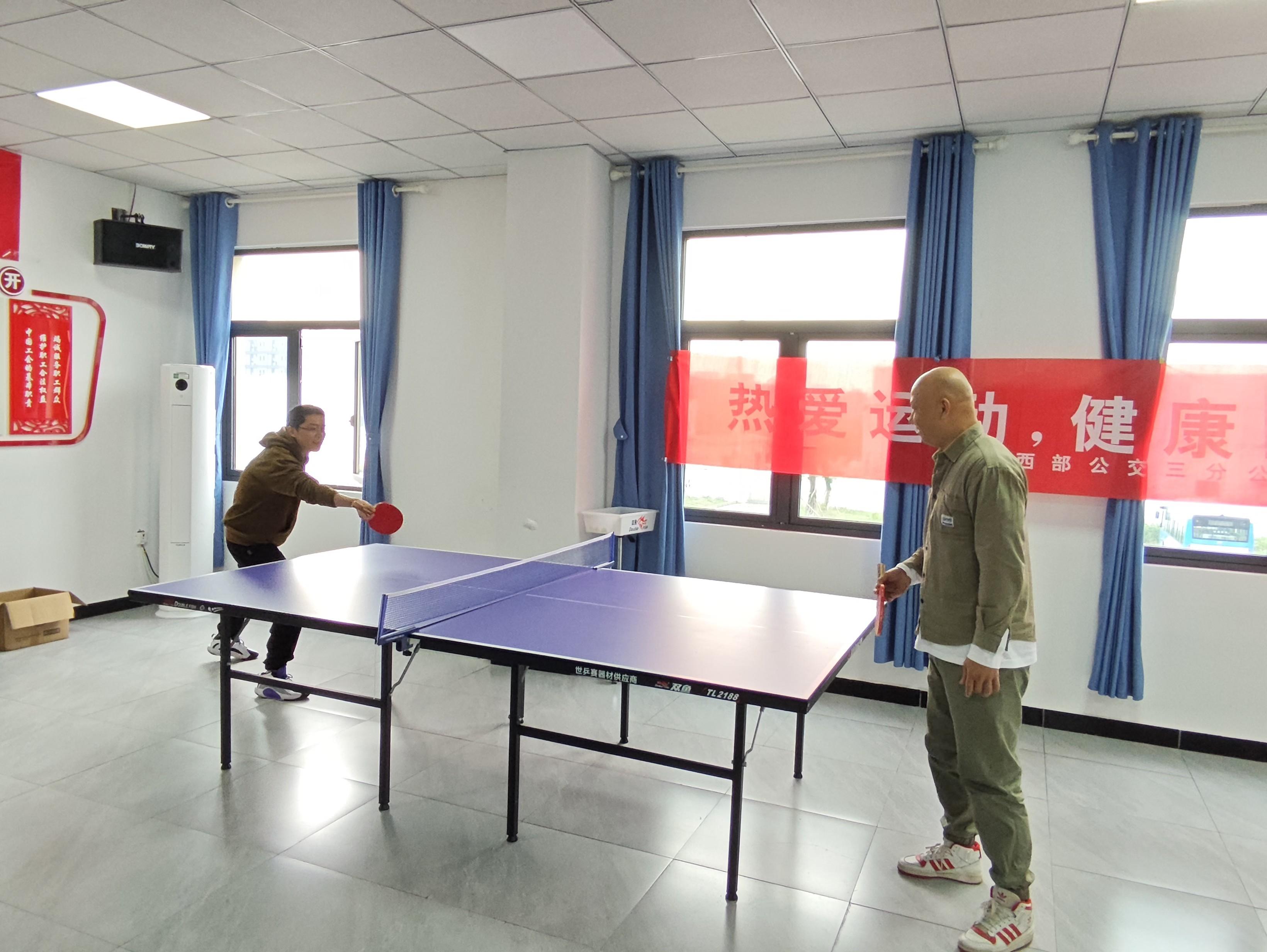 乒乓球比赛照片 (5).jpg