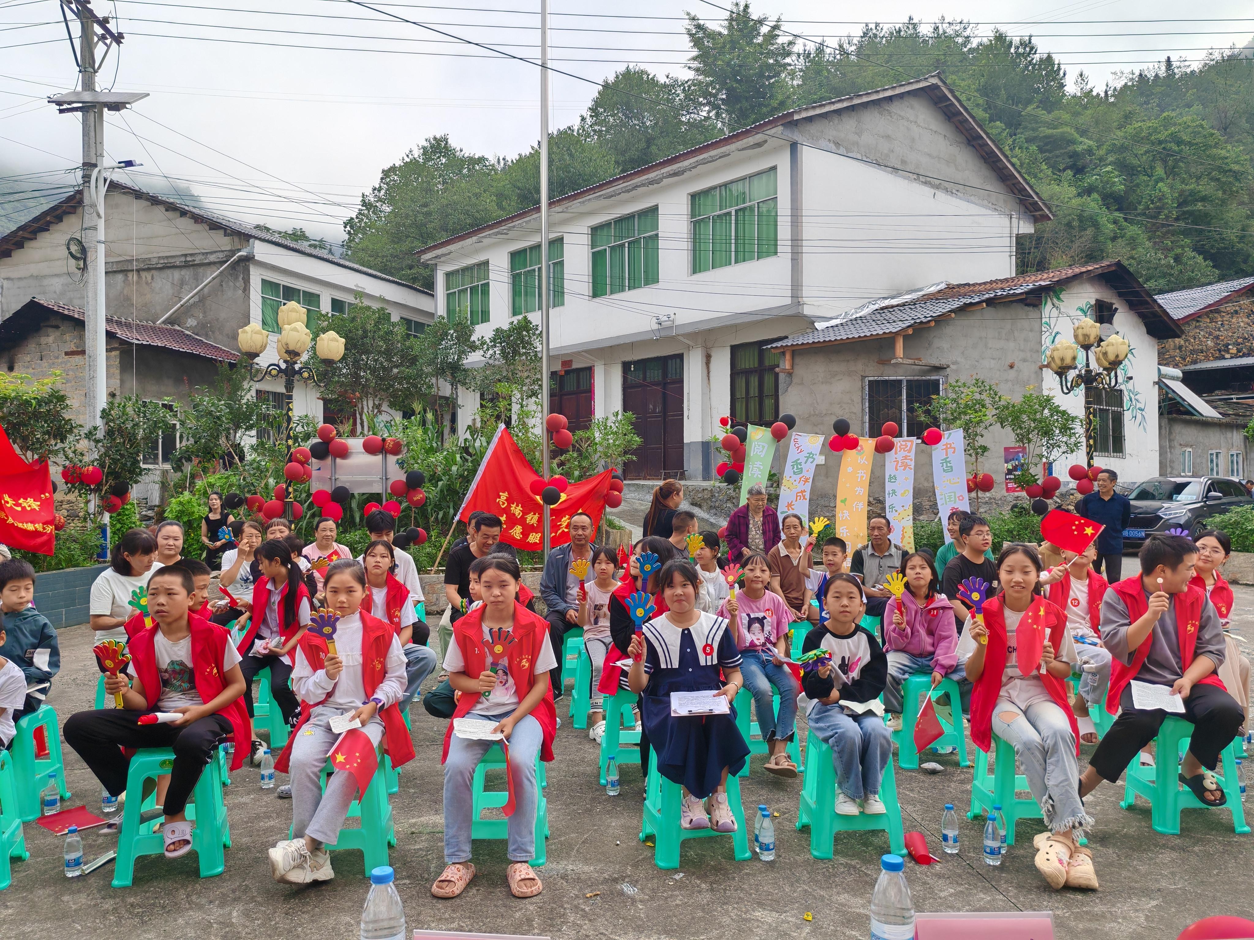8月1日，高楠镇丁安村开展“阅读启心智，星火向未来”读书分享会暨书签制作比赛15.jpg