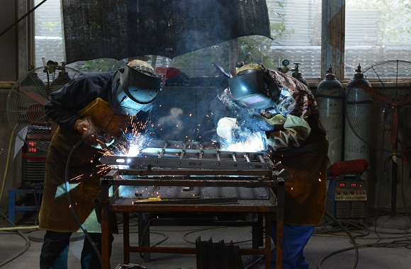 闪光的职业（优秀奖）  陈兴志.jpg