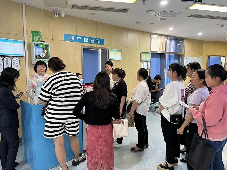 10.7 女职工“两癌”筛查服务活动 (1).jpg