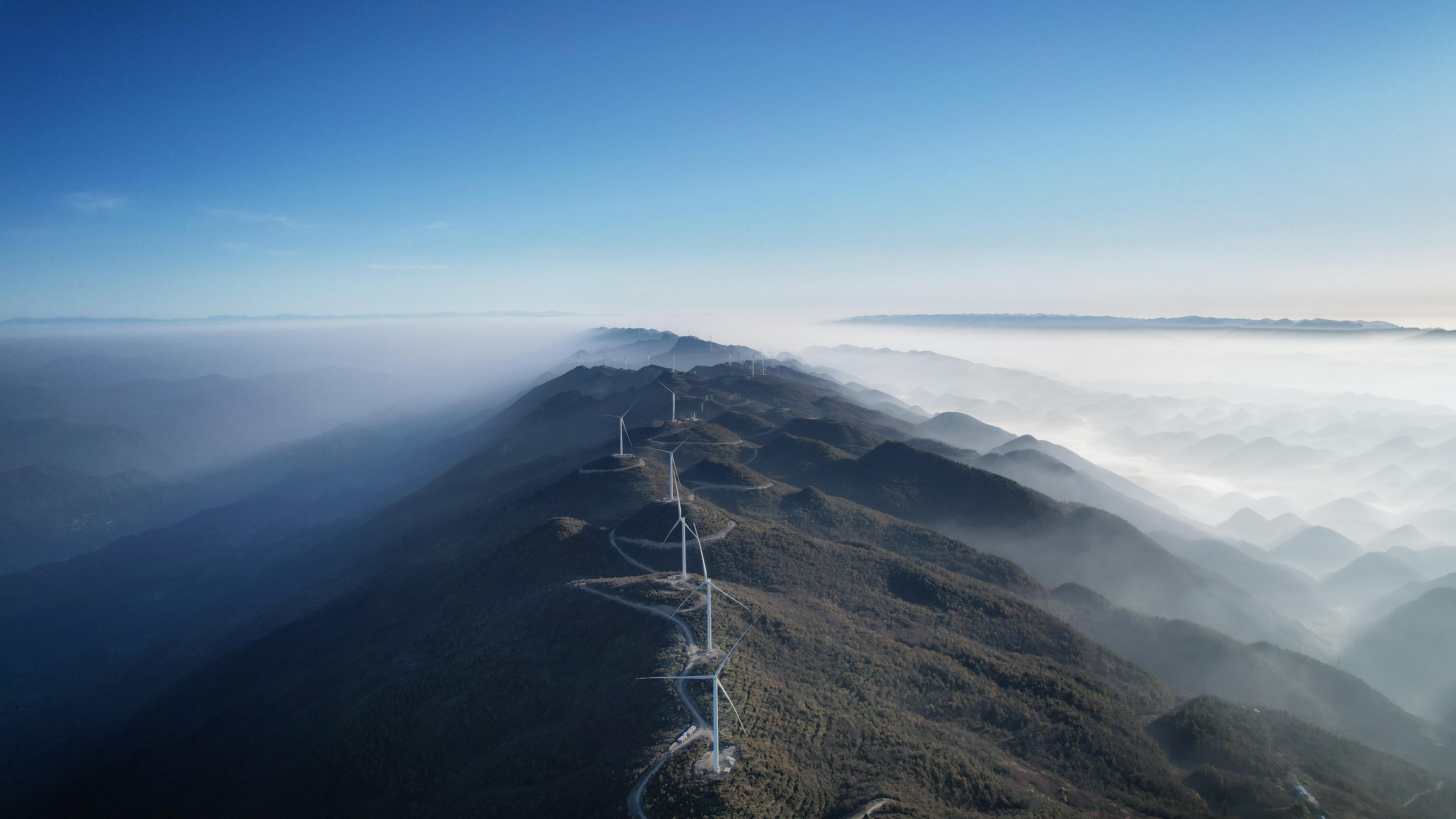 1. 风电场（供图：华能重庆清洁能源分公司 胡杰）.jpg