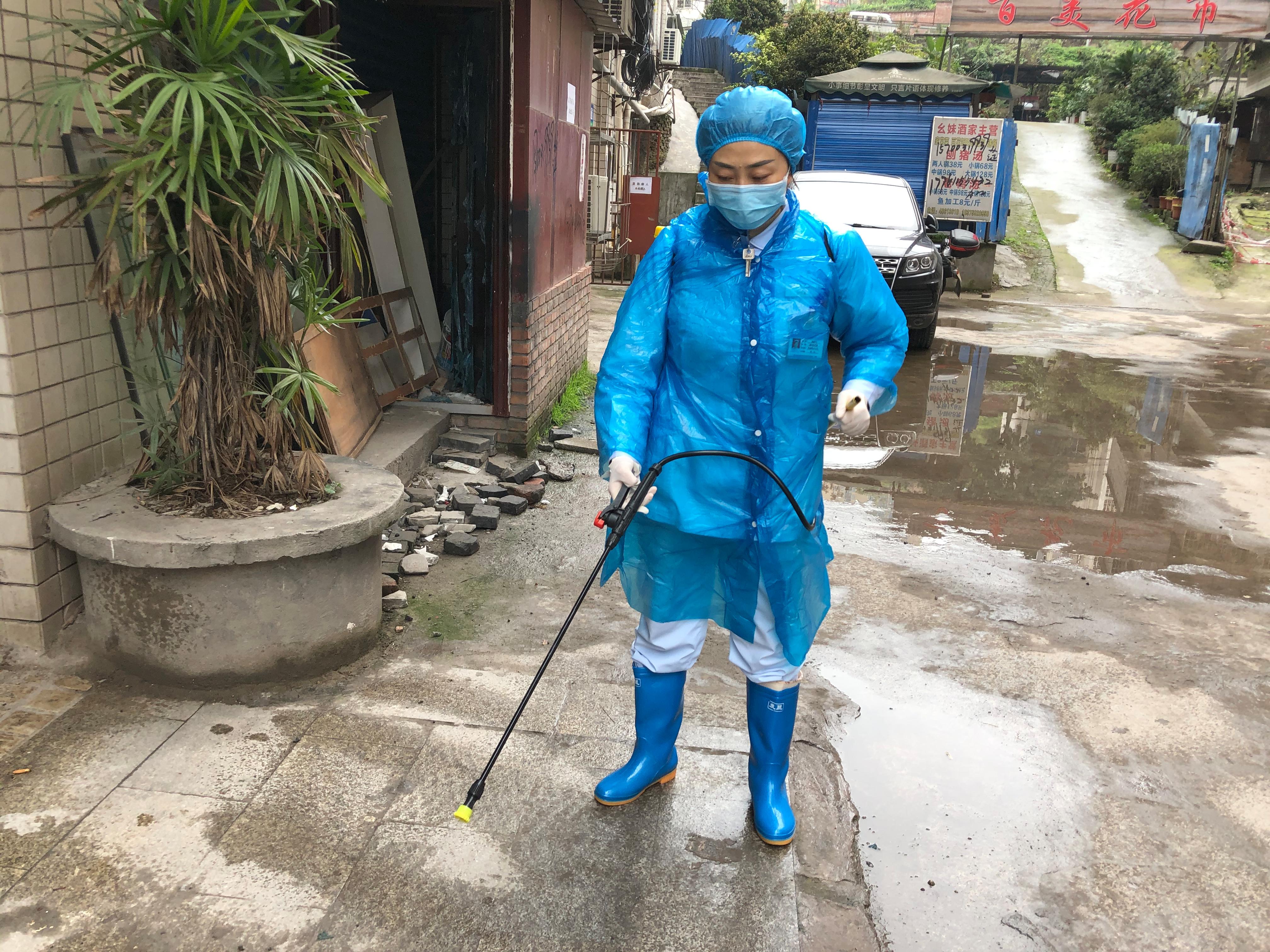 文龙 党员抗疫3.jpg